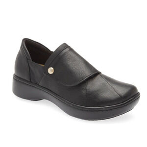 Naot Lagoon Soft Leather Size 38 US Size (7-7.5) Black Comfy $200 Retail